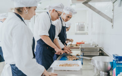 Inauguramos las sesiones Cocina con Escuela en nuestra Escuela de Hostelería en Jaén